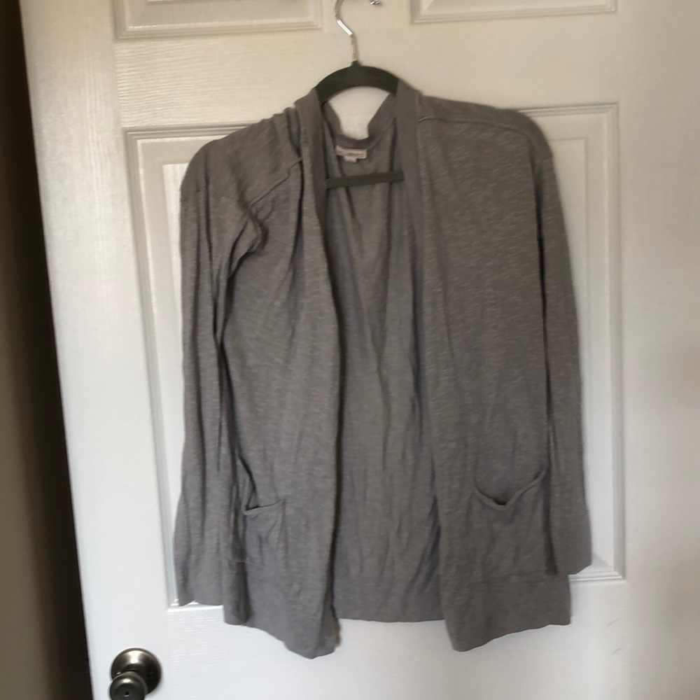 5/$15! Gap cardigan